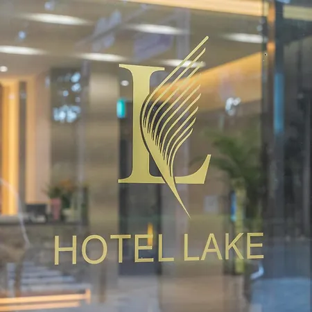 Lake Tourist Hotel