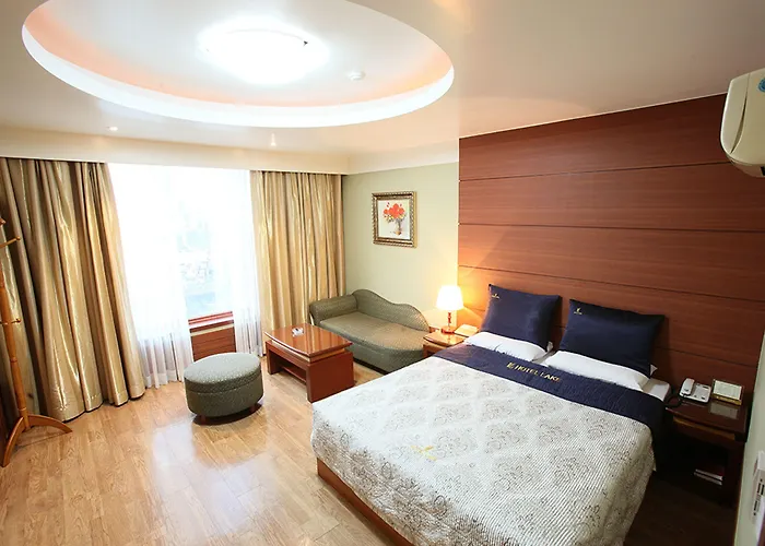 Tourist Hotel 3*