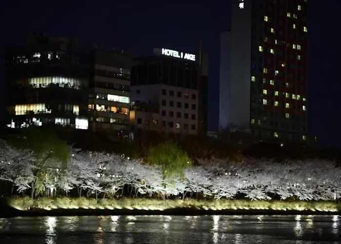 Tourist Hotel 3*